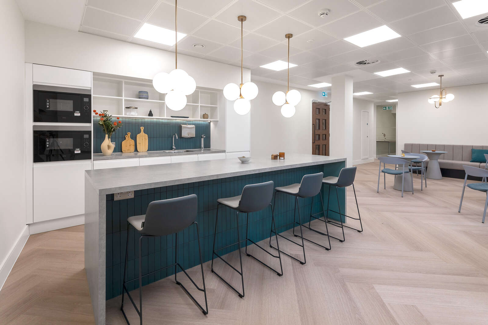 Property at 123 Pall Mall, St James's, SW1Y 5EA